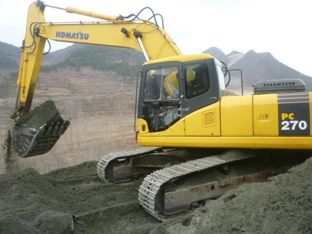 全國最大的小松配件批發(fā)商